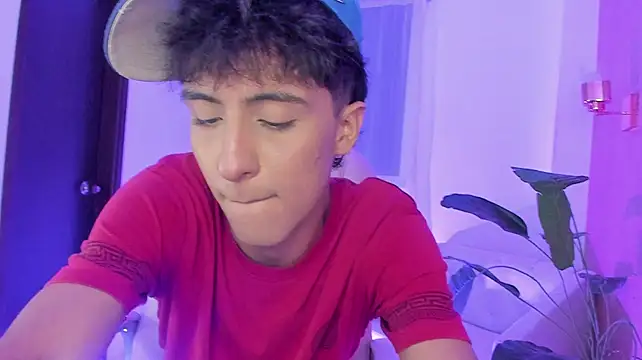 Show de Thiagoluxx na webcam