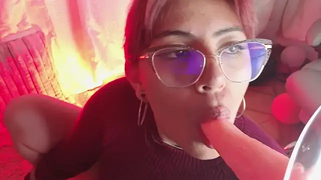 mila_rosee1 网络视讯表演