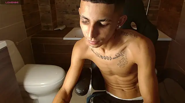 Ethan_wills_ Webcamshow