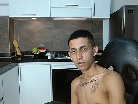 הופעת וובקאם של Ethan_wills_