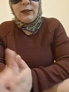 selinquennn Adlı Modelin Web Kamerası Şovu
