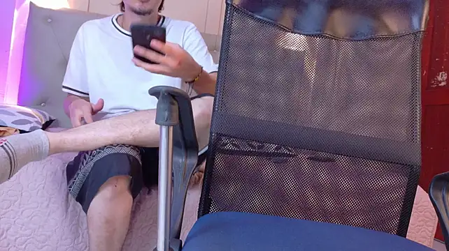 alejo_largo Show Webcam