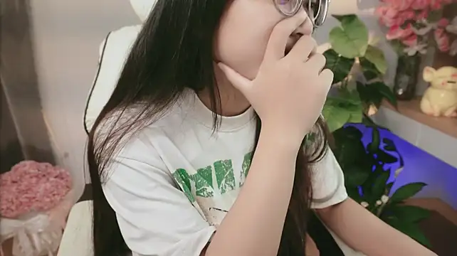 Dong_Jie Show Webcam