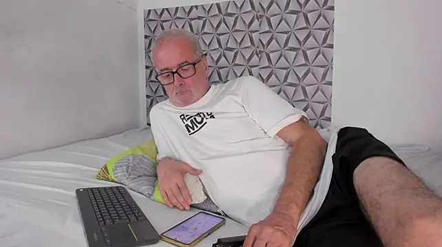 Show modela david_holman na web-kameri