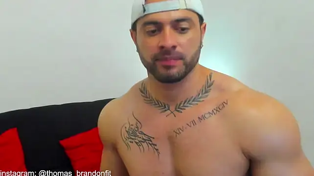 Вебкам-шоу thomas_brandon