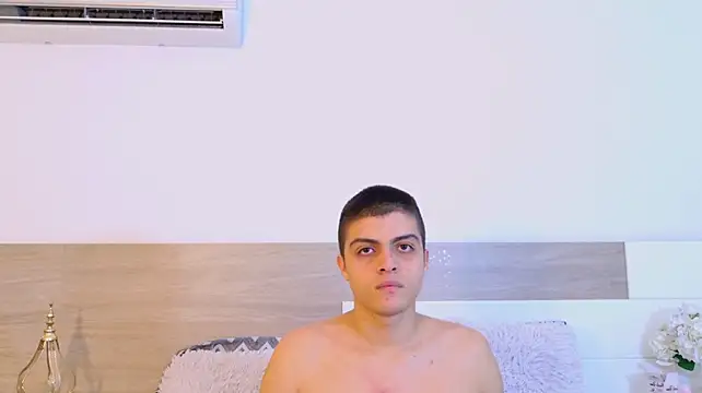 Show modela GabyAndMateo na web-kameri