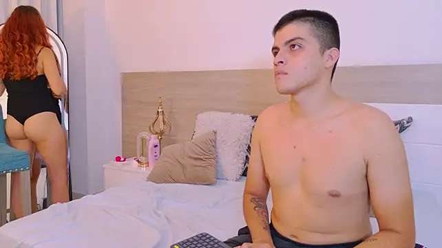 GabyAndMateo: διαδικτυακό σόου στην κάμερα