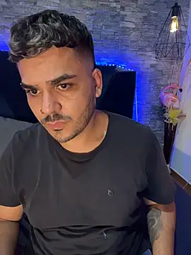 Kevin_Spenser webkamerás műsora