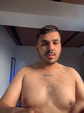 Show modela Kevin_Spenser na web-kameri