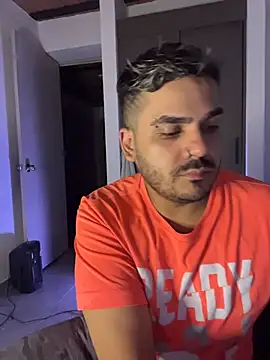 Show modela Kevin_Spenser na web-kameri