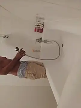 didikou87 webcam show