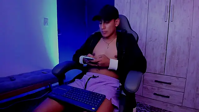 dominicfrost Webcam show