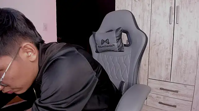 dominicfrost Pertunjukan Webcam