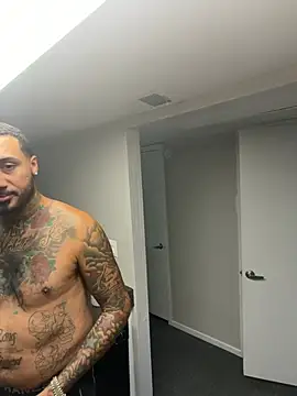bigjama20 Webcam Show