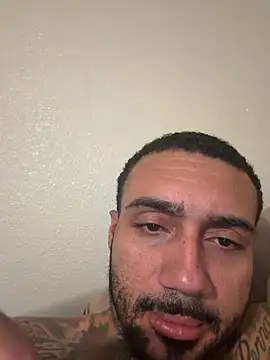 bigjama20 Show Webcam