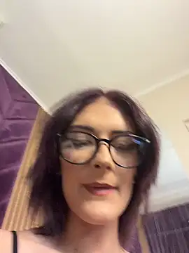 JadeVesper – Naživo XXX chat