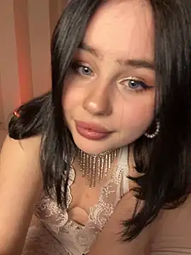 LinaSweeet Webcamshow