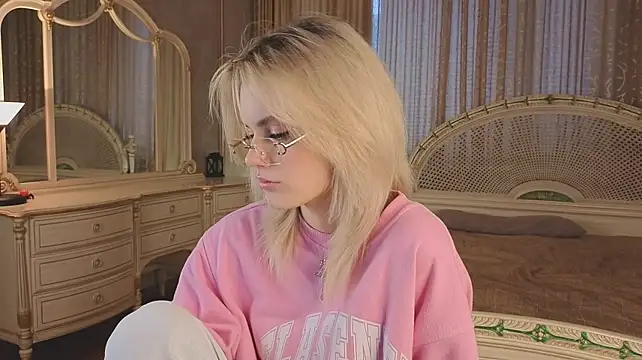 MercedezTimbs Webcam-Show
