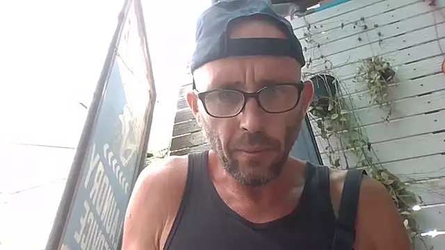 THE_GARY_FILES Show in webcam