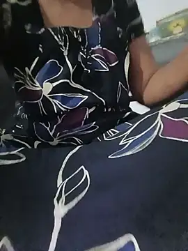 tamilhot-honeybee's Webcam Show