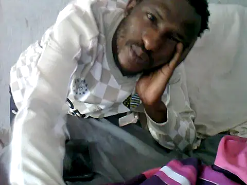 ChocolateBeretta75's Webcam Show