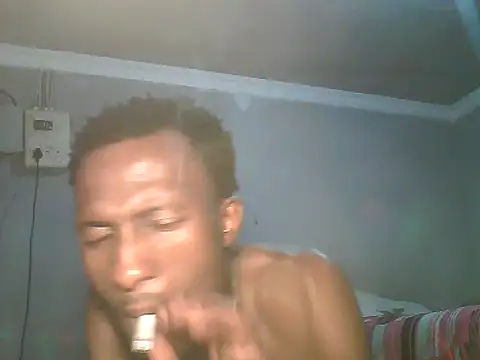 ChocolateBeretta75's Webcam Show
