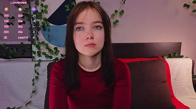 NylaVeyne Show in webcam
