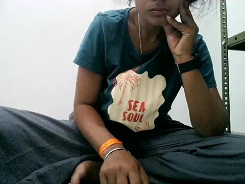 Chatroom XXX en direct de Natasa_Rathi
