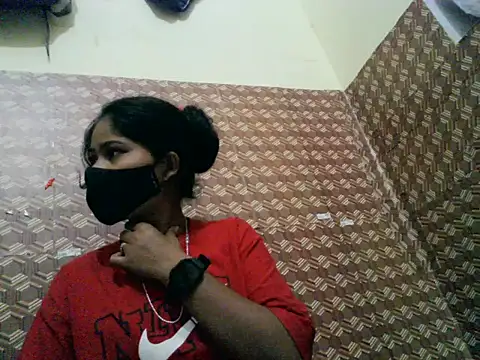 Natasa_Rathi Adlı Modelin Web Kamerası Şovu