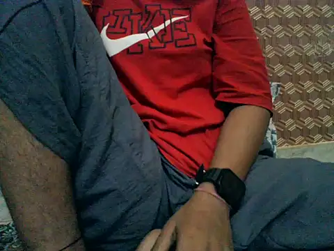Pertunjukan Kamera Web Natasa_Rathi