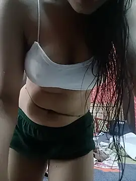 Show modela MUSKAN_SHARMA0 na web-kameri