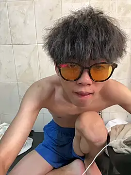 YT_11 ওয়েবক্যাম শো