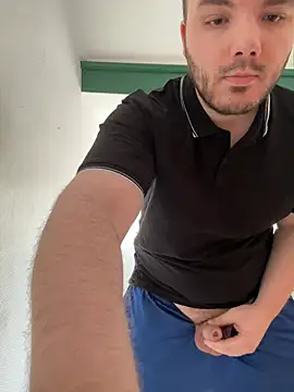 הופעת וובקאם של JayJay99