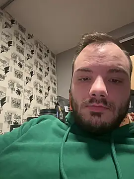 Show modela JayJay99 na web-kameri