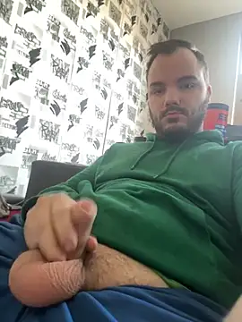 Show modela JayJay99 na web-kameri