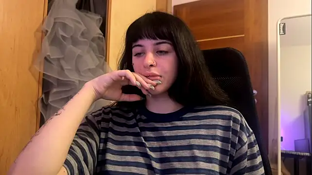 ClareBalaski Live XXX-chat