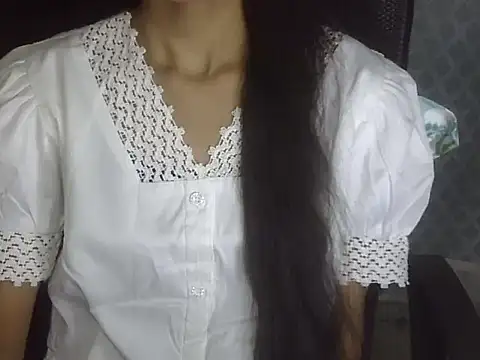 Ruhi_Kh Chat XXX live
