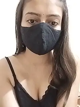 Cutiepie_simranのライブXXXチャット