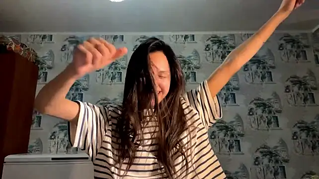MarinaTuray Chat XXX in diretta