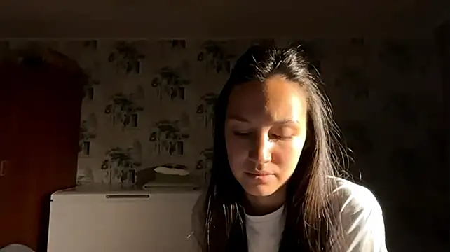 XXX chat uživo modela MarinaTuray