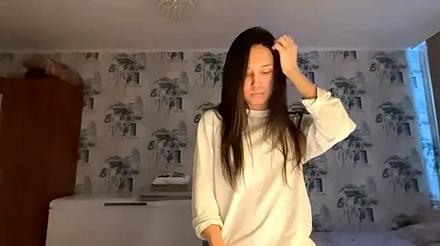 MarinaTuray Chat XXX live