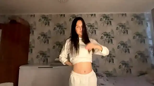 MarinaTuray's Live XXX Chat