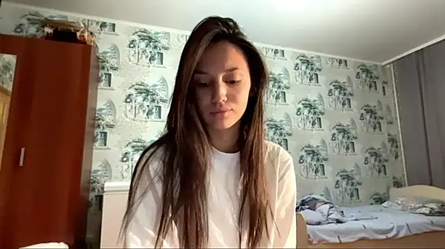 MarinaTuray Show in webcam