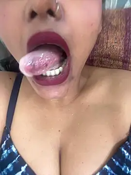 aura1997 live XXX chat