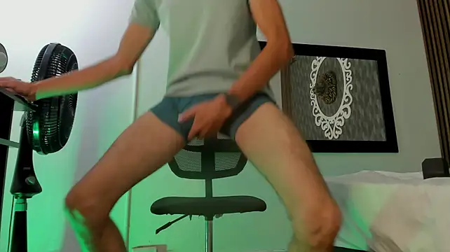 mathews_43 webcam show