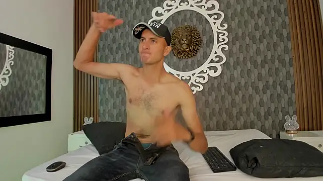 mathews_43 Webcam Show