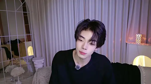 XiaoZeouba Show Webcam