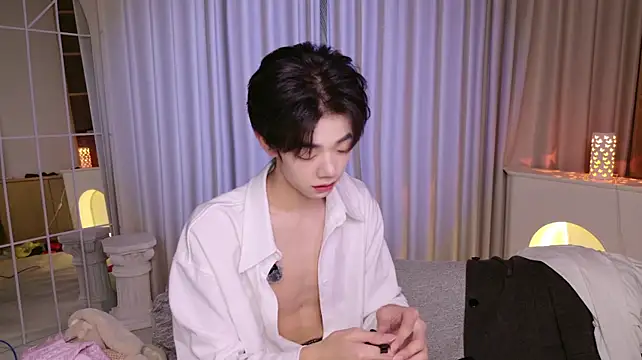 XiaoZeouba Show Webcam