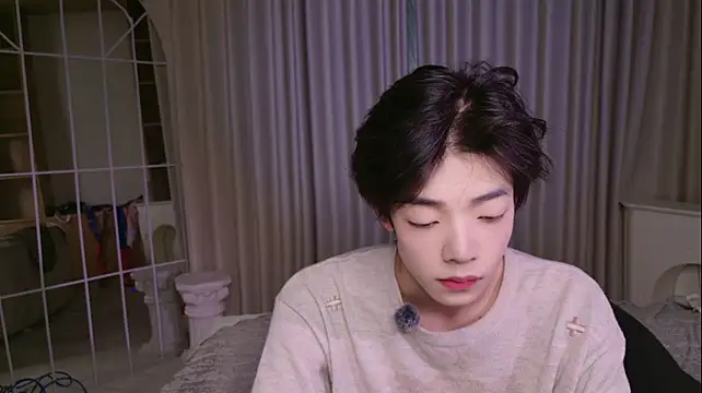 XiaoZeouba Show Webcam