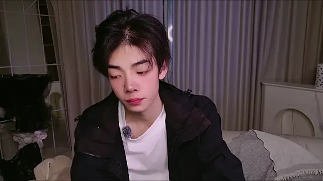 XiaoZeouba 网络视讯表演